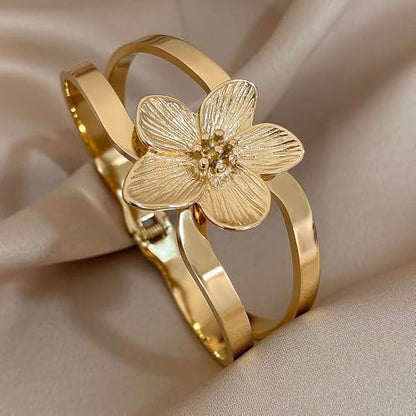hotoo Gold Plated Bangle Bracelet for Women - style: Flower