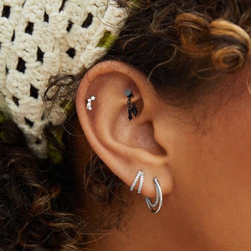3 Pcs 316L Stainless Steel 16G Tragus Helix Rook Piercing Jewelry with Chain, Cartilage Earrings for Women, Belly Button Ring Vertical Labret Lip Piercing Jewelry - color: Black, size: Heart