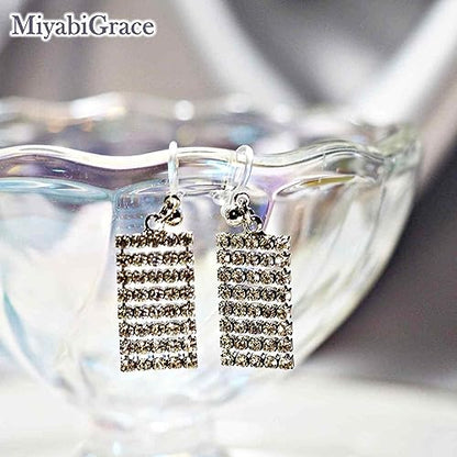 Dangle Silver Invisible Clip On Earrings for Women Not Pierced Gold Crystal Rhinestone Comfortable Hoop Fringe Long Chain Clip On Earrings - color: Rectangular Silver