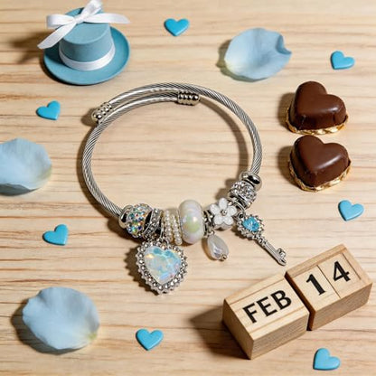 Charm Bracelets for Womens,Exquisite Cute Cartoon Friendship Silver Bracelets Stainless Steel Bangle, Womens Jewelry Suitable for Holiday Gifts and Birthday Gifts - color: Heart Key Bracelet