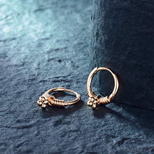 LOYATA Gold Huggie Hoop Earrings 14K Gold Plated Dainty Small Simple Hypoallergenic Jewelry Gift for Women - style: Clover