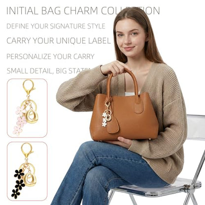 Floral Series Initial Bag Charm, Cute Flower & Bubble Letter Purse Charms, Keychain Accessories Gift for Women - color: White Flower, style: O