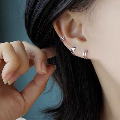Ear Cuff for Women 14K Gold Plated Cuff Earrings Cubic Zirconia Hoop Huggie Ear Cuffs for Girls Gold Ear Cuffs Non Pierced Ear Clips Cartilage Earring Women Jewelry - color: Silver C
