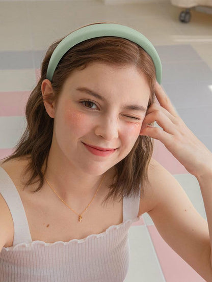 TEBIEKOY 3PCS Headbands for Women Non Slip Trendy Headbands for Women's Hair Cute Pearl Headband Green Padded Hairband Elastic Womens Head Bands Hair Accessories - color: green