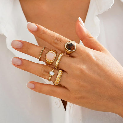 Vintage Boho Crystal Rings Set Chunky Retro Style Gold Statement Big Fashion Western Antique Hippie Knuckle Cocktail Ring Stack Jewelry for Women