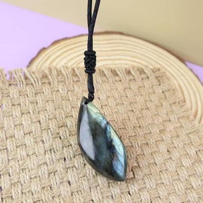 Anjiucc Natural Gemstone Tree of Life Black Obsidian/Golden Obsidian Pendant Necklace for Male and Female Necklace - color: Leaf Shaped