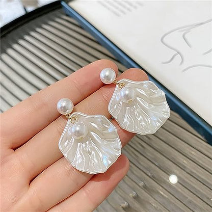 Seashell Pearl Stud Earrings for Women Ocean Sea Theme Sweet Double Layer Acrylic Shell Lightweight Dangle Drop Earrings for Summer Beach Holiday Halloween Party Jewelry Accessories - color: Two pearl white earrings