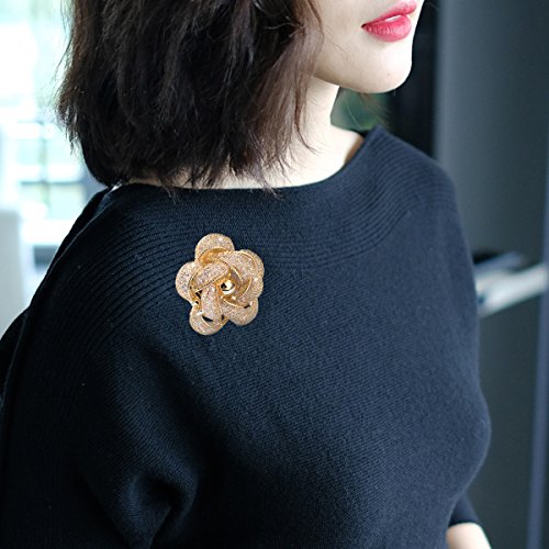 Brooches Fashionable and Refined Hollow-Out Breastpin for Girls Ladies and Women | Clothes Pin | Brooches and Pins for Women | Daisy Pin | Ladies Jewelry | Flower Brooch - color: Rose Gold
