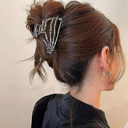 Metal Skull Hand Hair Clip, 1Pcs Gunmetal Hair Claw Clip for Thin Hair Punk & Y2K-Style - color: Gunmetal