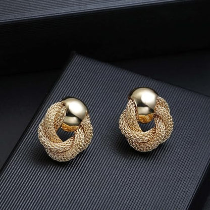 REELMAR Chunky Geometric Clip On Earrings for Women Trendy Gold-Plated Thick Hammered Rectangle Dupes Earrings Minimalist Statement Earrings No Piercing Clips - color: Chain-Gold