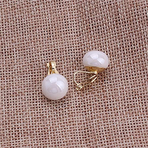 1-5 Pairs Pearl Clip on Earrings for Women Non Piercing Earrings Set Hypo-Allergenic Earrings - color: White Clip-ons