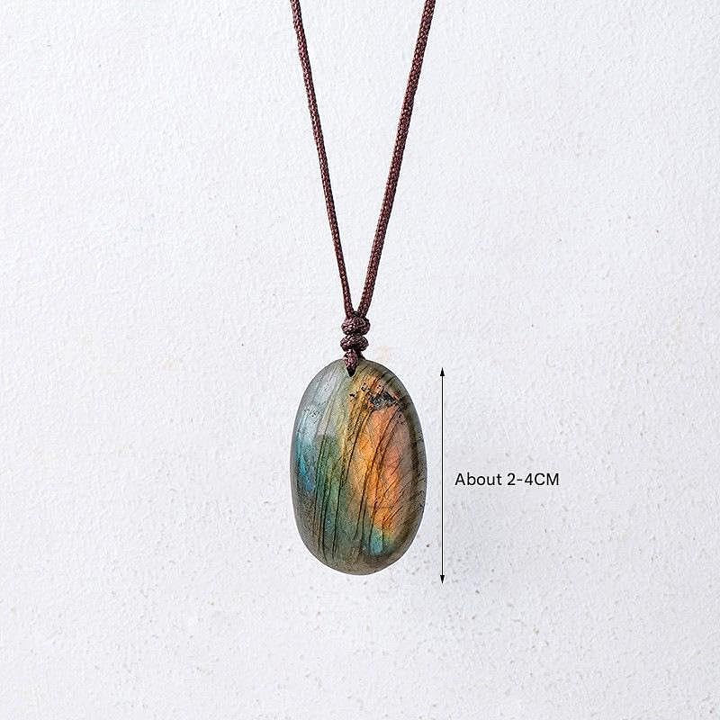 Natural Labradorite Pendant Necklace Healing Crystal Stone Holder Necklace with Adjustable Cord for Women Men， about 13.78~17.72 inch
