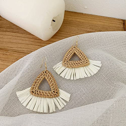 Bohemia Tassel Earrings Statement Handmade Dangle Ethnic Fringe Earrings Bamboo Weaving Geometric Square Sector Gifts for Women - color: triangle raffia