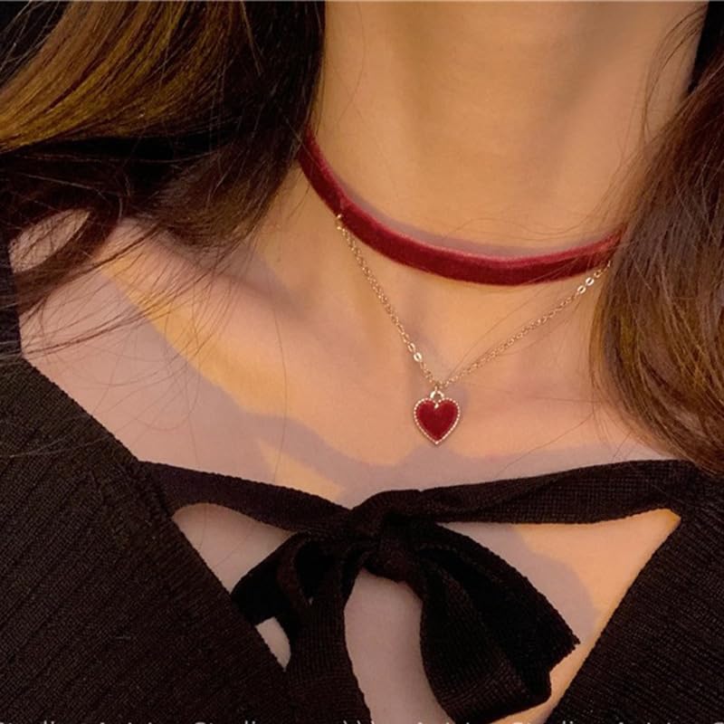 Black Choker Necklaces for Women 90s Red Black Velvet Choker Necklace Thick Thin Chocker Tube Heart Circle Choker Necklace Lace Tatto Collar Necklace Goth Choker Jewelry - style: D2-heart