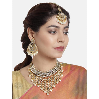 Aheli Elegant Indian Wedding Wear Faux Kundan Studded Choker Necklace with Maang Tikka Set Ethnic Fashion Jewelry for Women Maroon Kundan & Pearl Drop - color: White