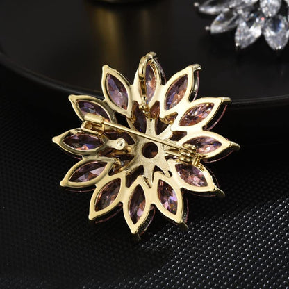 Flower Brooches for Women Girls Rhinestone Brooches Lapel Pins Hat Pins Birthday Gifts Jewelry Gifts for Mom Wife