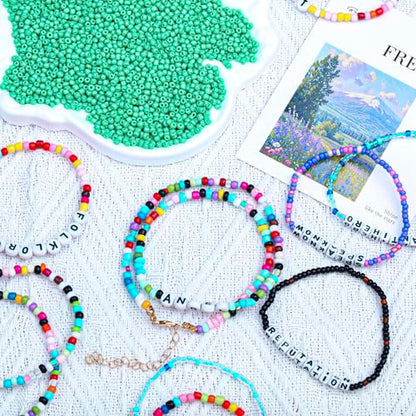 2000pcs Glass Seed Beads Bulk, 4mm 6/0 Mini Pony Spacer Small Individual Color Seed Beads for DIY Bracelet Necklaces Wrist Jewelry Making, Light Green - color: Light Green
