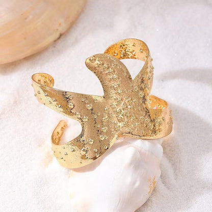 Blue Drop Starfish Waist Chain Belt and Arm Cuff Set for Women Starfish Shell Bracelet Gold Plated Cuff Bangle Arm Boho Holiday Beach Accessories Jewelry - color: Cuff with Pearl Waist Chain