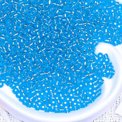 2000pcs Glass Seed Beads Bulk, 4mm 6/0 Mini Pony Spacer Small Individual Color Seed Beads for DIY Bracelet Necklaces Wrist Jewelry Making, Frosted Silver Blue - color: Frosted Silver Blue