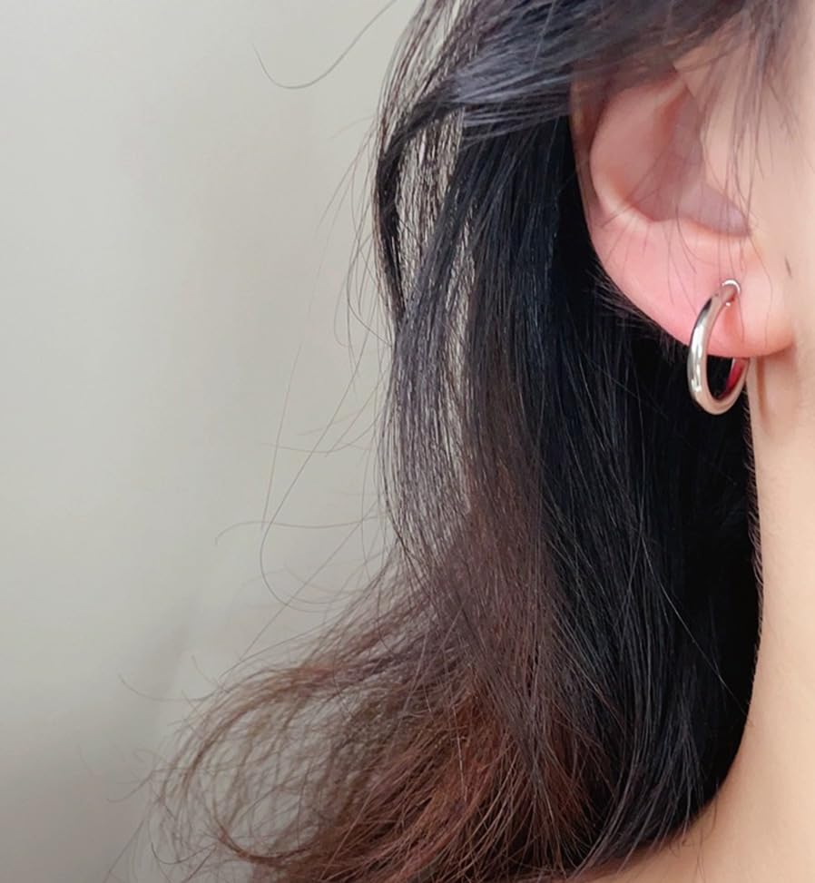 Gold Hoop Earrings for Women Clip On Earrings Dainty Gold Huggie Hoop Earrings for Women Small Trendy Jewelry Gift Non Tarnish - color: silver