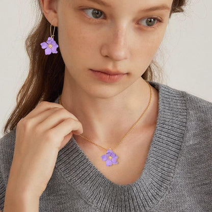 WCRAZYE Bohemian Daisy Flower Earrings Necklace Sets for Women Unique Trendy Boho Matte 3D Gold Flower Floral Petal Statement Earring Wedding Jewelry - color: Purple
