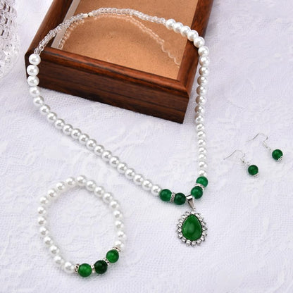 Faux Pearl Jade Necklace Earring Bracelet Set Green Bead Drop Earrings Elastic Beaded Bracelet for Mom Bride Adjustable Simulated Jade Pearl Choker with Diamond for Wedding Birthday Party Gifts 3PCS