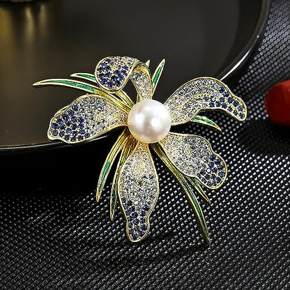 Brooches and Pins for Women Elegant Flower Pearl Brooches Costume Broches Jewelry Lady Christmas Pin for Women - style: Magnolia Flower