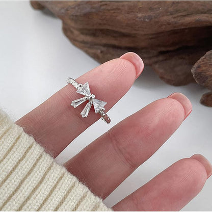2Pcs Bow Rings for Women Elegant Sweet Coquette Ribbon Bowknot Rings Silver Dainty Crystal Bow Rings Minimalist Cute Statement Ring Adjustable Open Ring Trendy Christmas Birthday Jewelry Gift