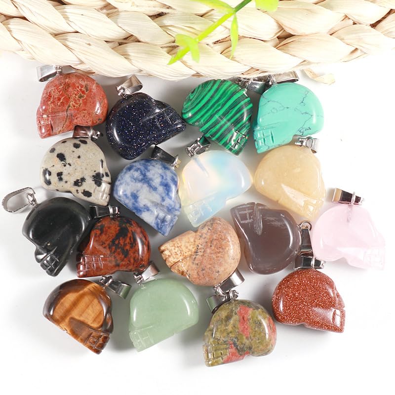 8 Pcs Natural Stone Pendants Healing Crystal Quartz Gemstone Pendants Carved Skull Shape Charms for Jewelry Making Necklace Gift