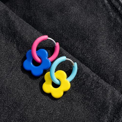 Gorgeous Acrylic Flower Hoop Earrings for Women, Vibrant Colorful Chunky Hoops, Fun Mismatched Floral Jewelry Matching Daily Spring Aesthetic Outfits Perfectly