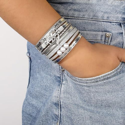 hotoo Leather Wrap Bracelet for Women Beaded Cuff Bracelet with Heart-shape Decor Bohemian Crystal Bracelet Jewelry with Clasp Bangle Bracelet for Women Girls Birthday Holiday Gift