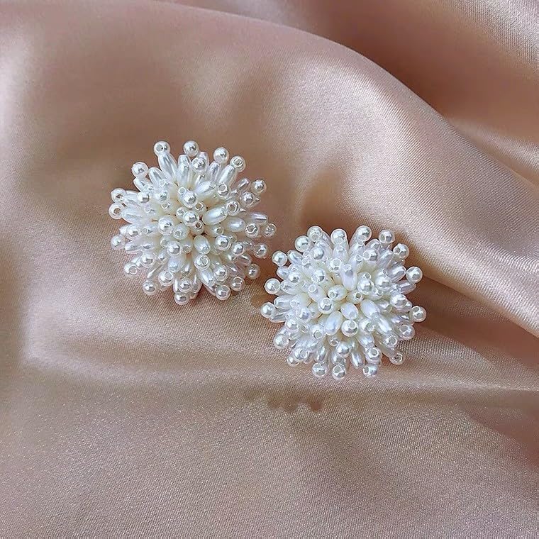 Pearl Bead Cluster Stud Earrings for Women Minimalist White Round Faux Pearls Earrings Bridal Party Jewelry