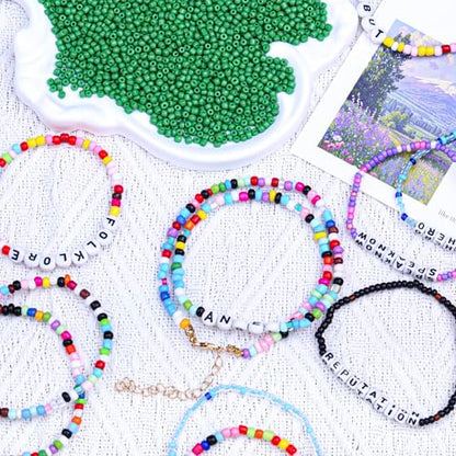 2000pcs Glass Seed Beads Bulk, 4mm 6/0 Mini Pony Spacer Small Individual Color Seed Beads for DIY Bracelet Necklaces Wrist Jewelry Making, Green - color: Green