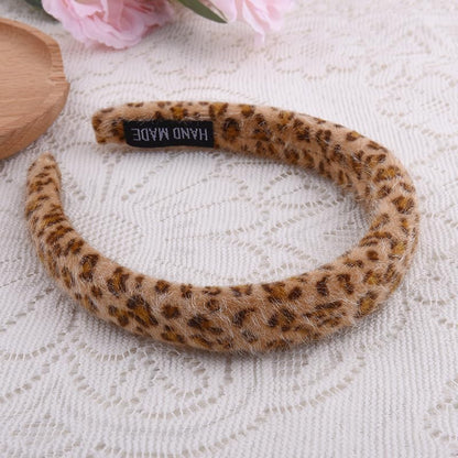 Kefley Padded Puffy Leopard Print Headband for Women Soft Sponge Cheetah Leopard Headbands Hair Hoop No Slip Padded Plush Hairbands Thick Animal Print Headband Hair Accessories Headwear - color: Khaki