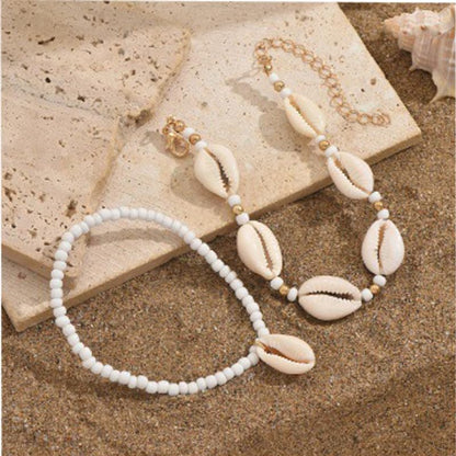 INENIMARTJ Puka Shell Anklets Bracelet for Women Colorful Shell Beaded Anklet Summer Ocean Hawaiian Beach Foot Jewelry Mermaid Seashell Anklets Jewelry for Women - color: white