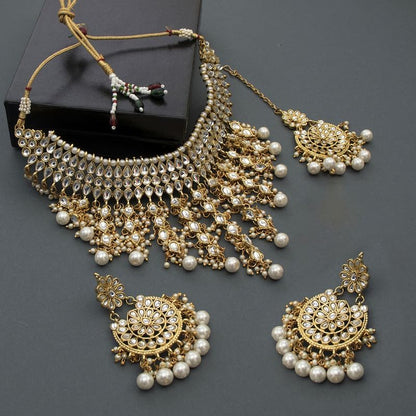 Aheli Elegant Indian Wedding Wear Faux Kundan Studded Choker Necklace with Maang Tikka Set Ethnic Fashion Jewelry for Women Maroon Kundan & Pearl Drop - color: White