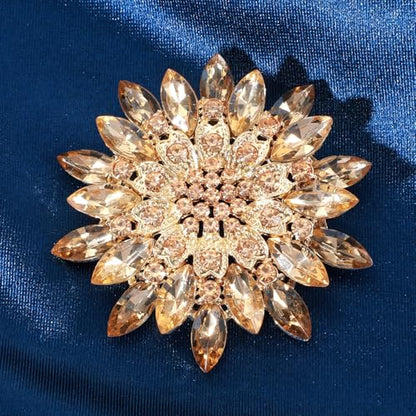 Xinjoduz Rhinestone Flower Brooch Pin, 2.55" Fashion Large Crystal Flower Brooches for Women Floral Lapel Pins for Wedding Party Birthday Dance Banquet Dress Hat Suit Bag Accessories Jewelry