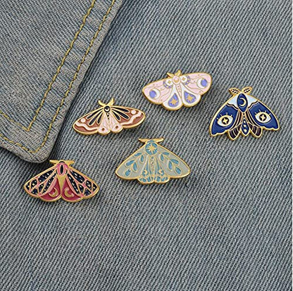 Cute Enamel Pin Set Lapel Pins Brooches Cartoon Brooch Badge Pins for Clothes Bags Backpack for Women - color: Butterfly Set