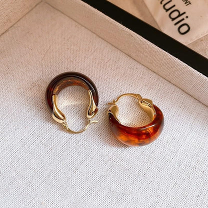 18K Gold Plated Chunky Hoop Earrings with Amber Resin Accent, Retro Teardrop Huggie Earrings for Women, Lightweight Statement Jewelry