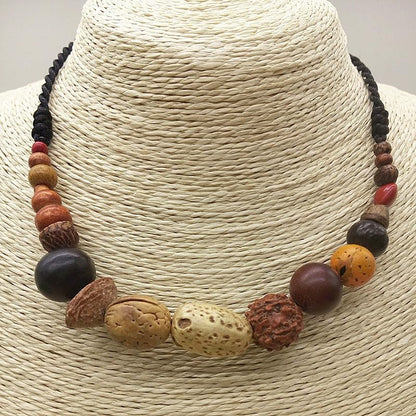 COLORFUL BLING Natural Chunky Wooden Beads Statement Necklace Boho African Tribal Collar Choker Bib Necklace Hippie Vacation Jewelry for Unisex Men Women - color: Bodhi seed